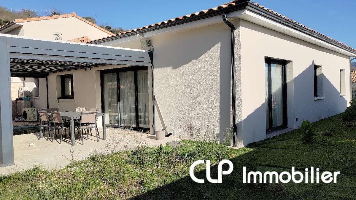 Maison 105 m² à Rochemaure  - photo 2