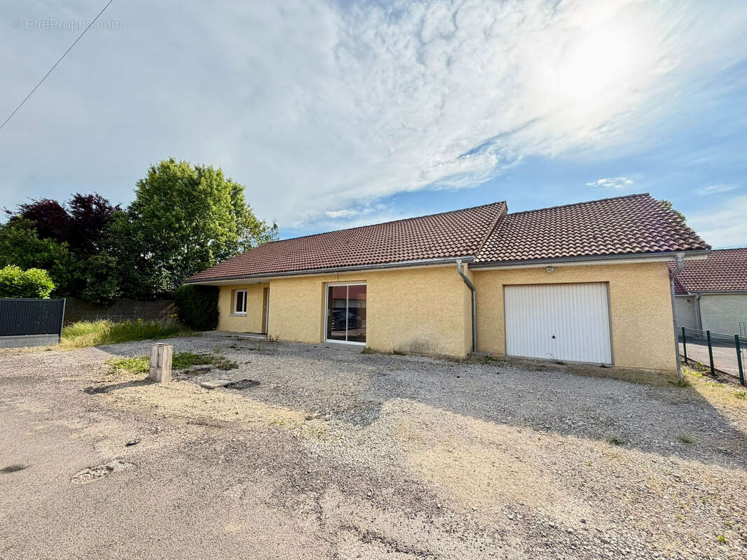 Maison à LURE
