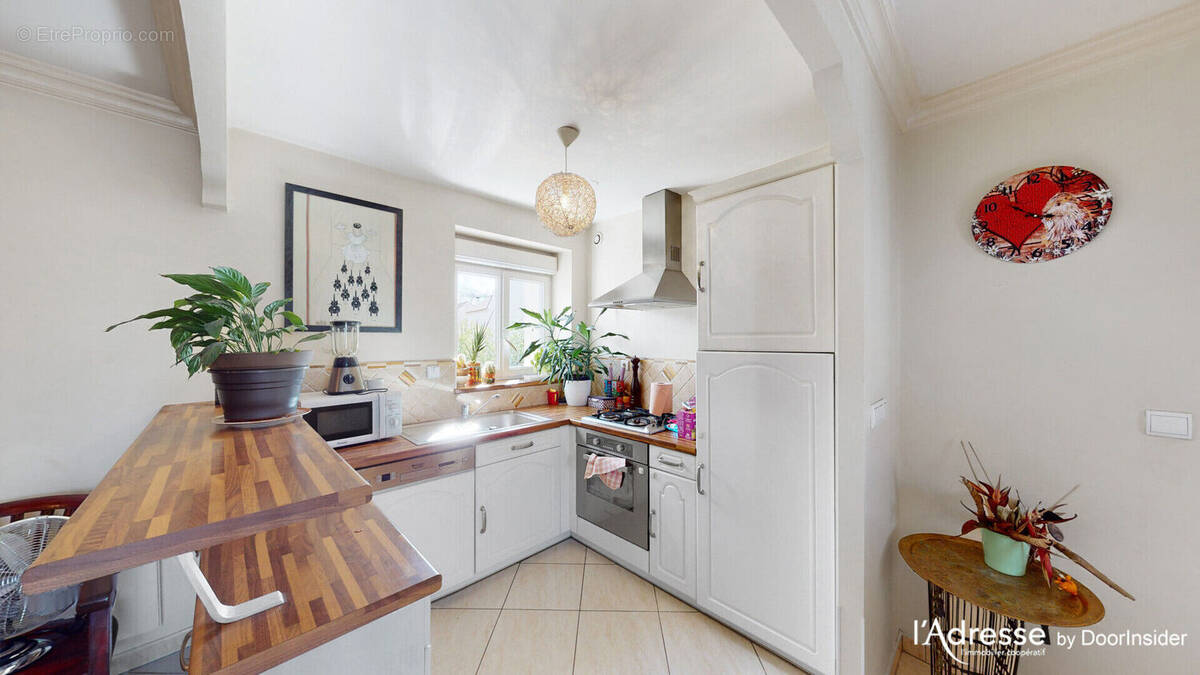 Appartement à BALLANCOURT-SUR-ESSONNE