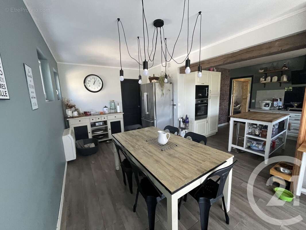 Maison à BEAUMONT-LE-ROGER