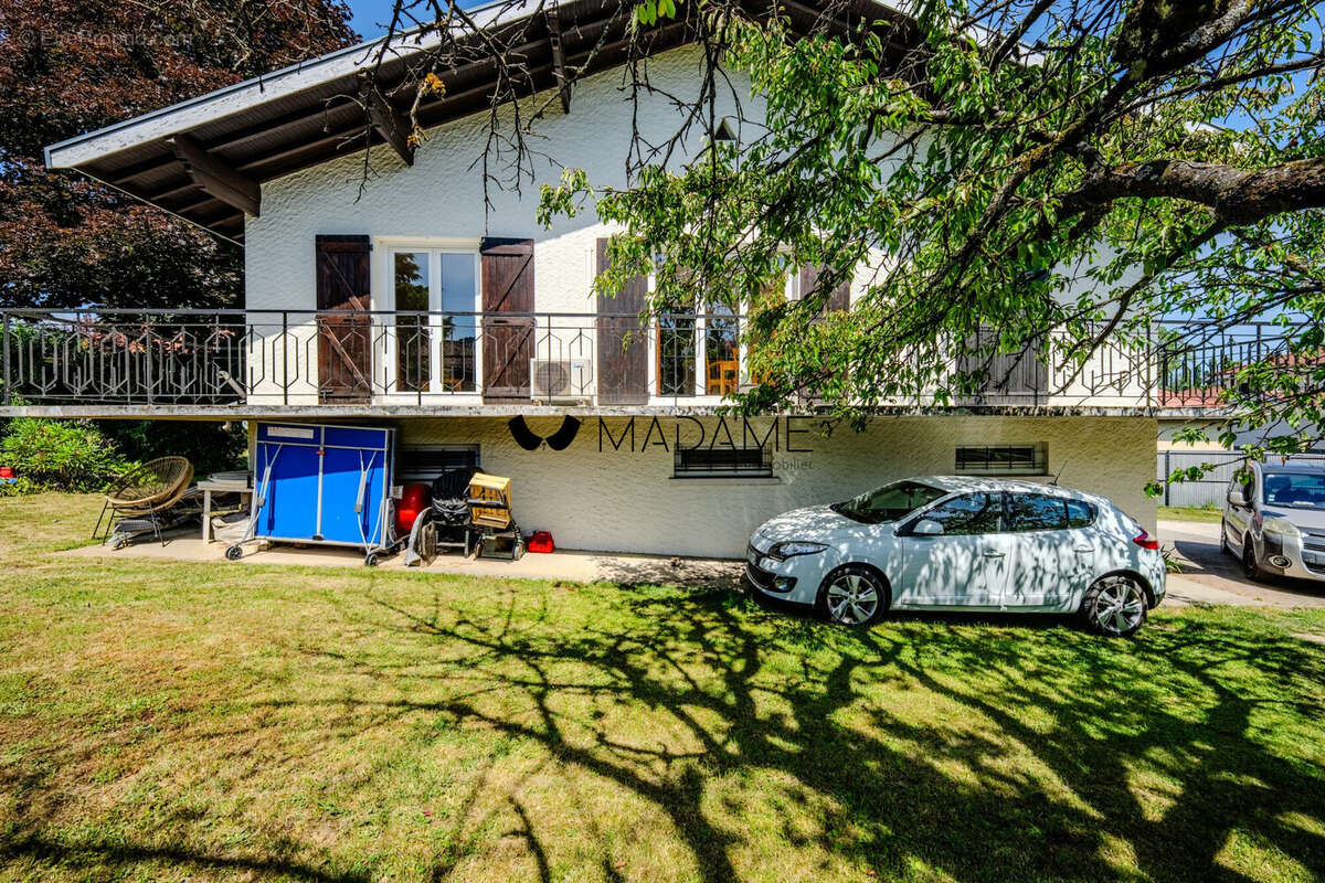 Maison à JARRIE