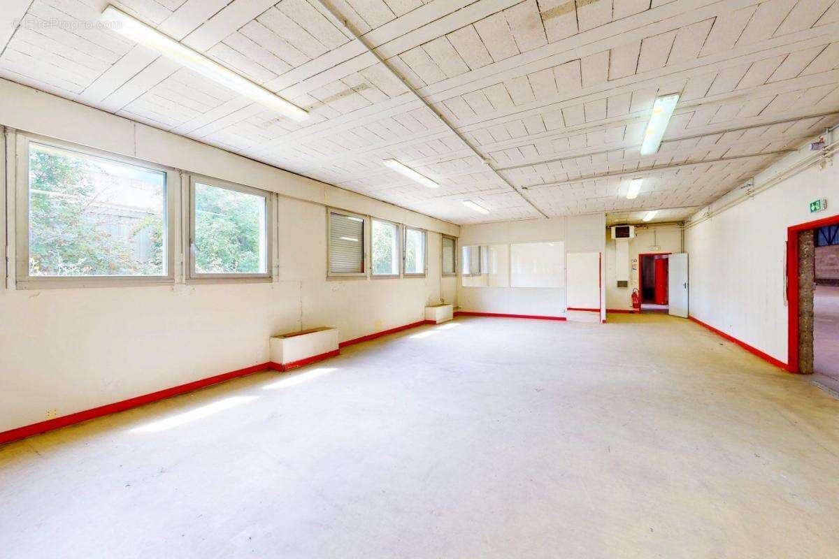 Appartement à LE PERRAY-EN-YVELINES