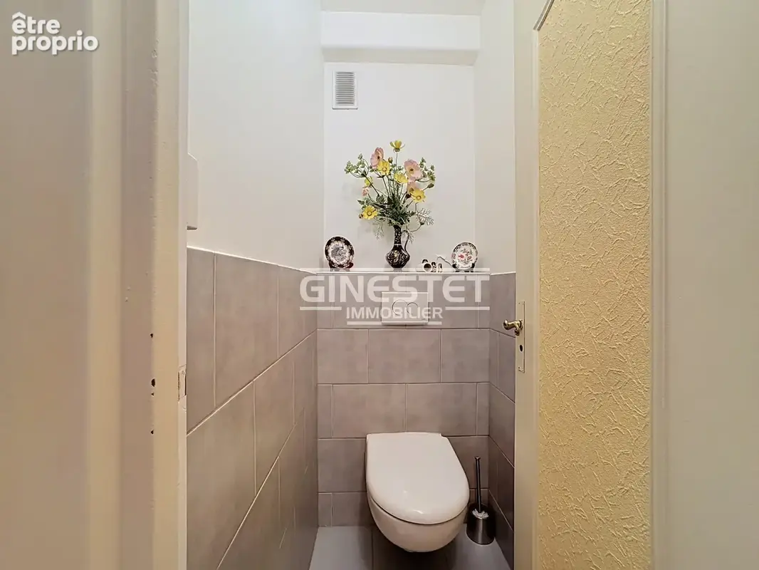 Appartement Type 5, 90.30m2, balcon, proche gare, centre-ville et universités - photo 6