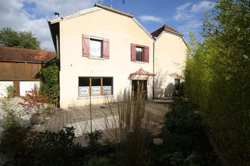 Appartement à GEVIGNEY-ET-MERCEY