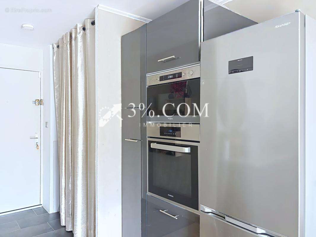 GRUISSAN RIVE DROITE   Appartement entièrement rénové, 29.2 - photo 11