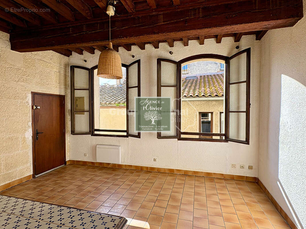 Appartement à ARLES