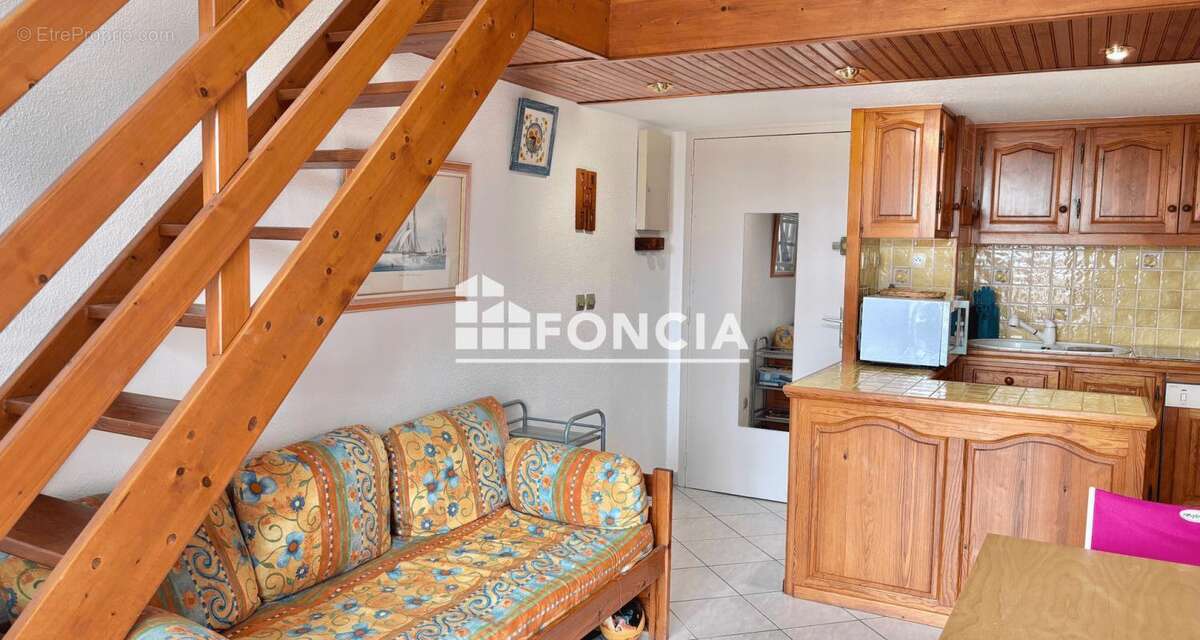 Appartement à LA LONDE-LES-MAURES