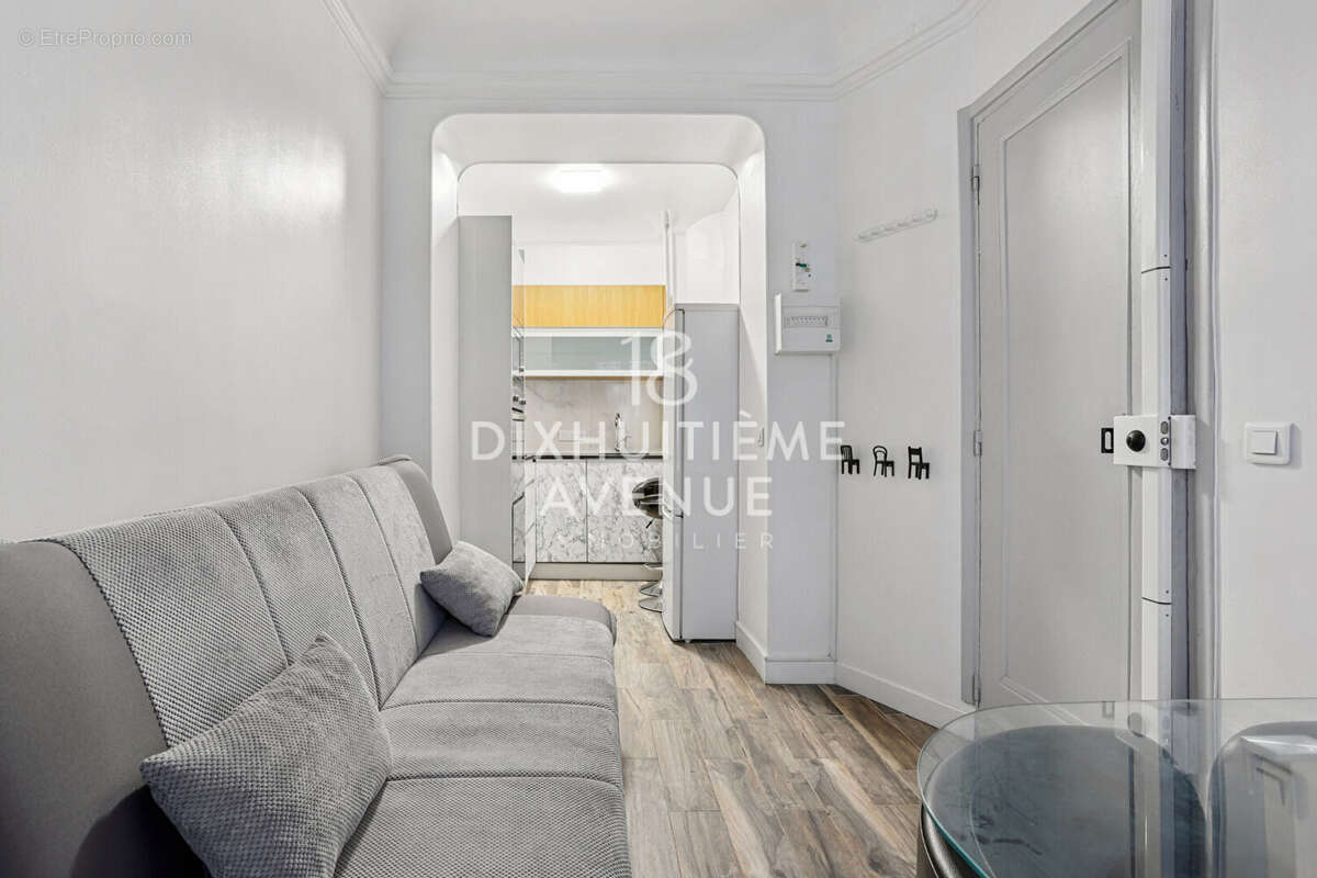 Appartement à PARIS-18E
