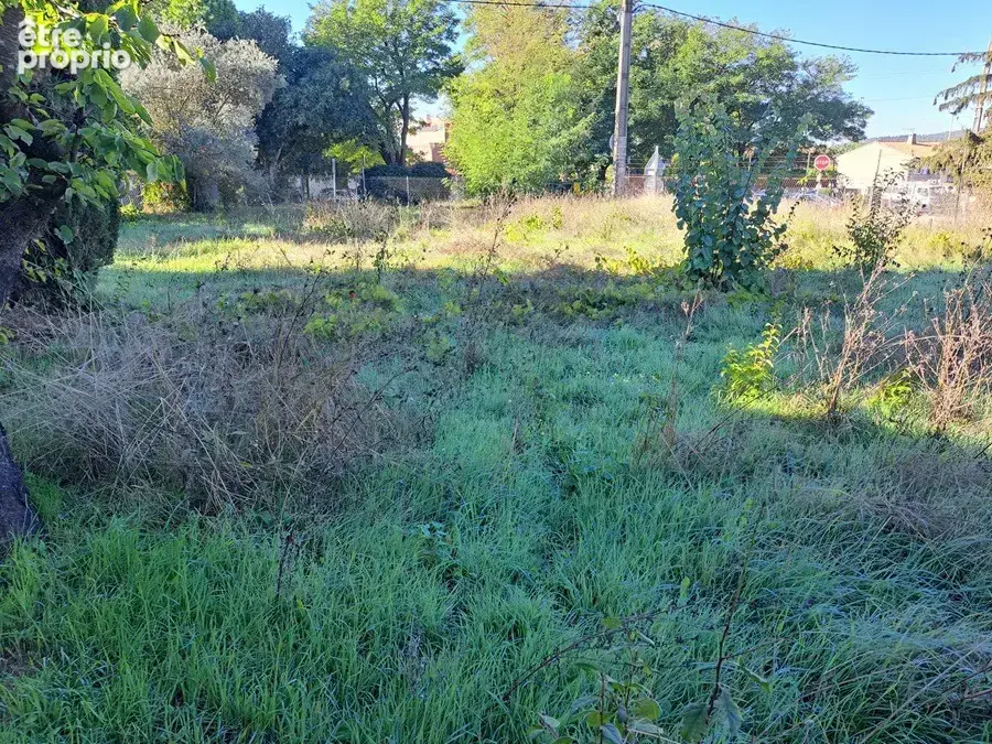 Terrain 660 m² à vendre à Gardanne (13120) - photo 2