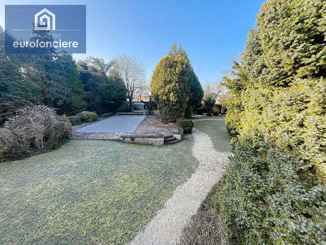 Maison à ROSIERES-PRES-TROYES