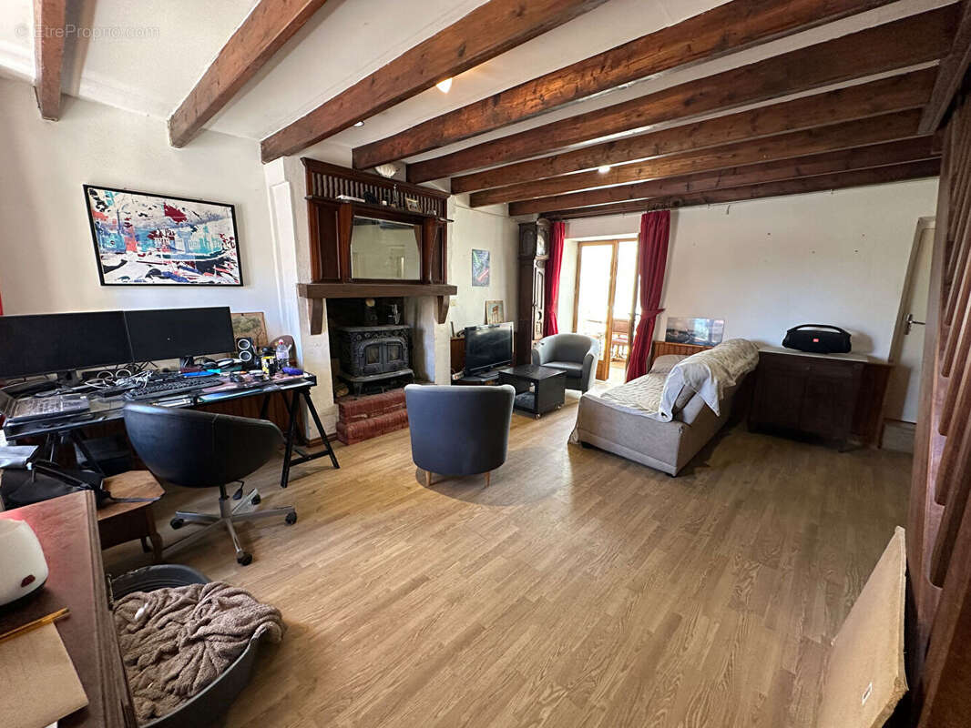 Maison à LA HAYE-DU-PUITS