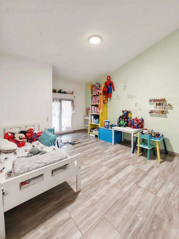Appartement à MARSEILLE-14E