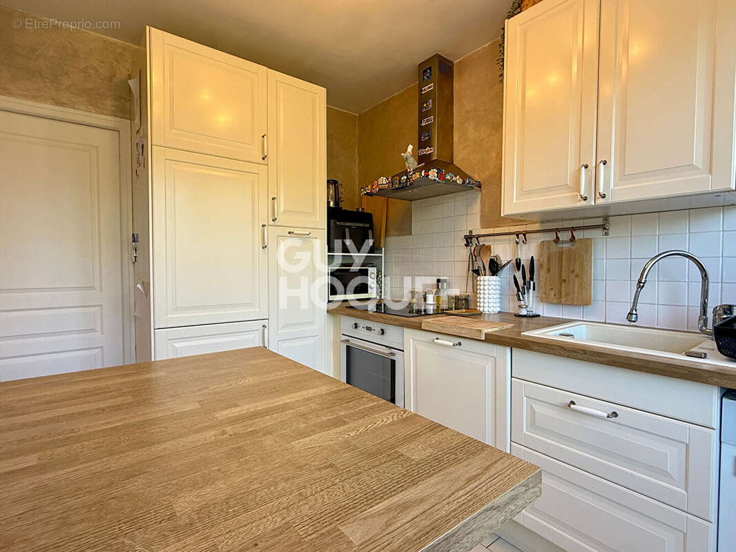Charmant appartement en dernier étage avec balcon et parking - photo 10