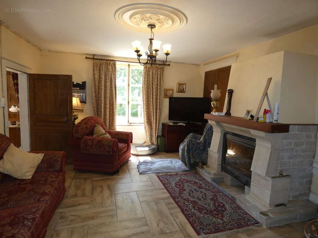 Maison à SAINT-LOUP