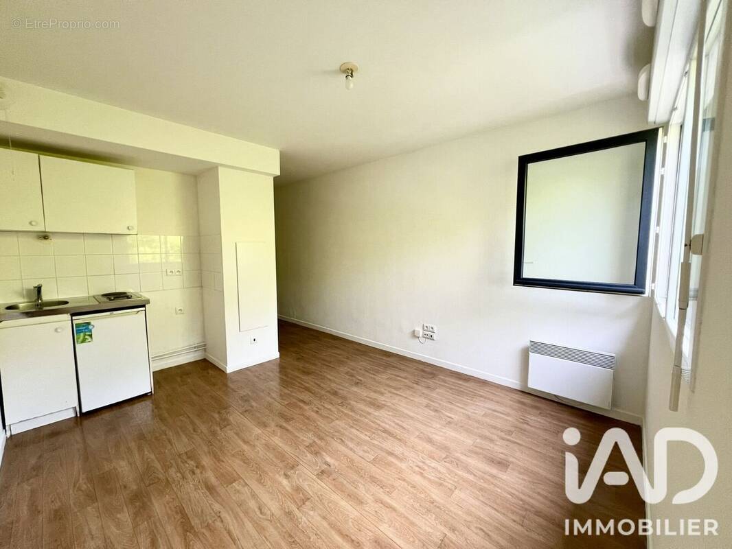 Photo 1 - Appartement à VILLENEUVE-LA-GARENNE
