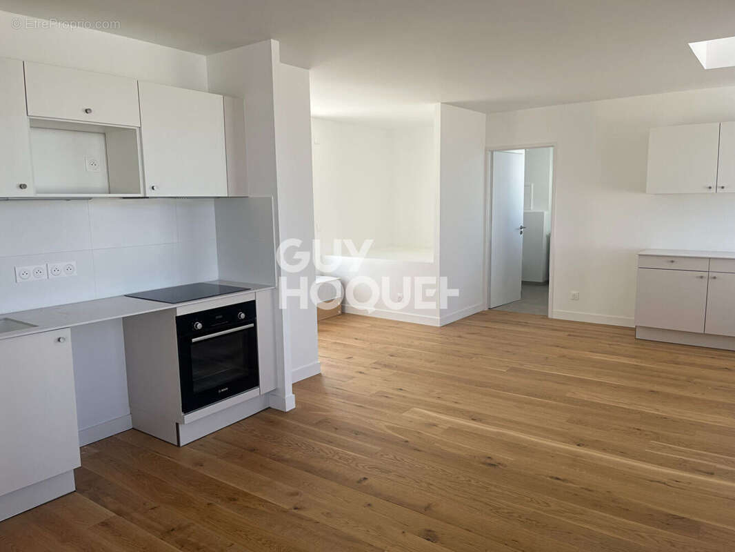 Appartement à ISSY-LES-MOULINEAUX