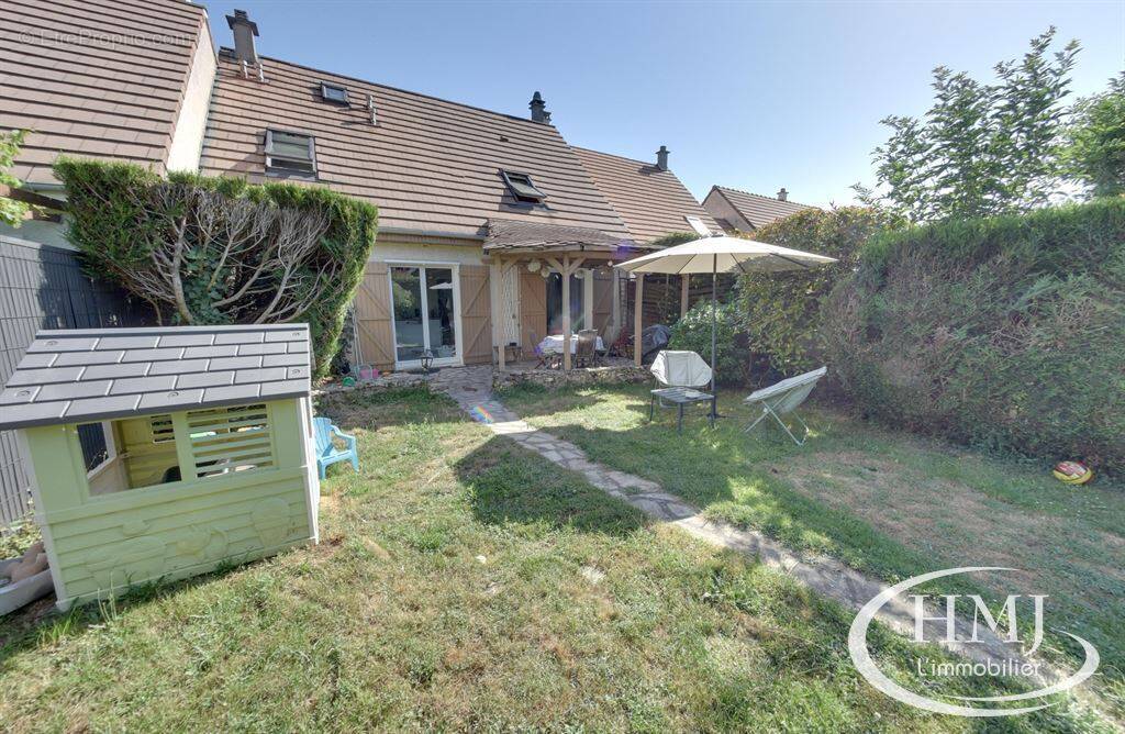 Maison à LISSES