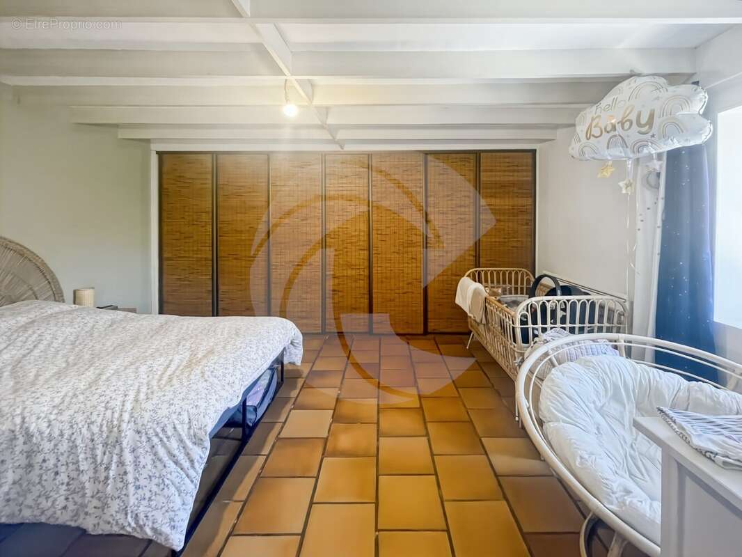 Maison à MONTRICOUX
