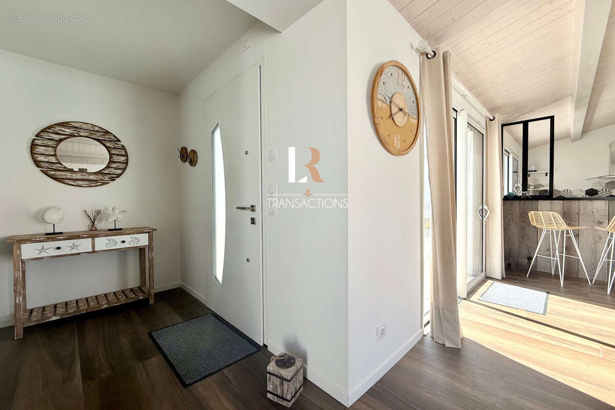 Maison à SAINT-MARTIN-DE-RE