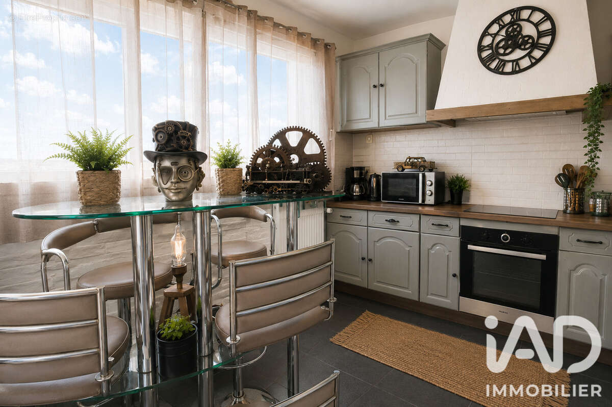Photo 4 - Appartement à COMBS-LA-VILLE
