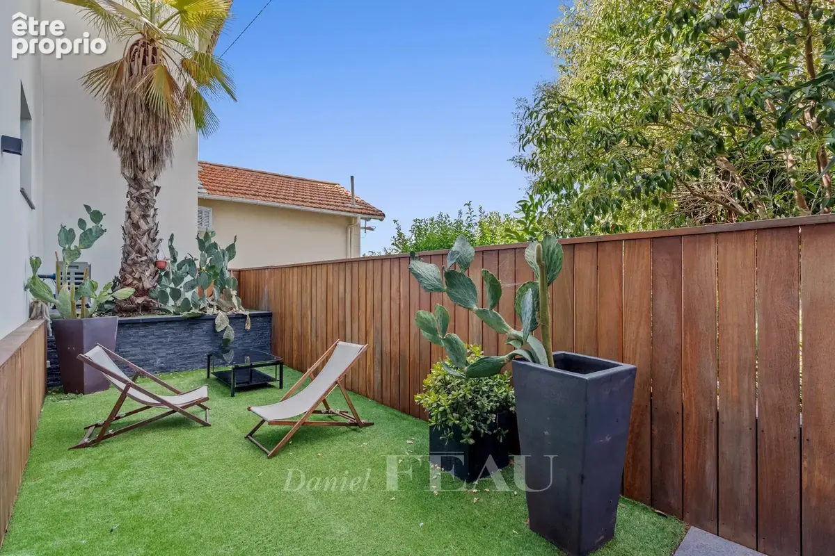 Cannes Bas Petit Juas - Élégante maison de ville avec piscine - photo 9