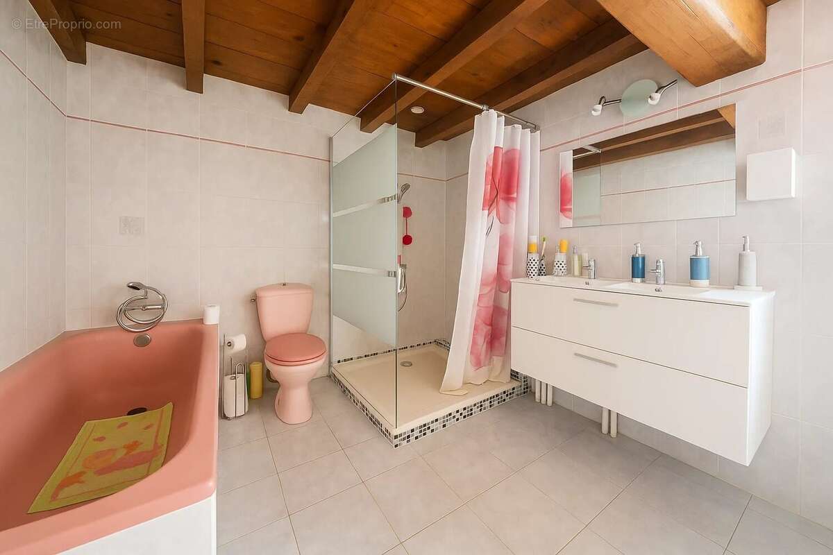 Maison à FONTENAY-TRESIGNY