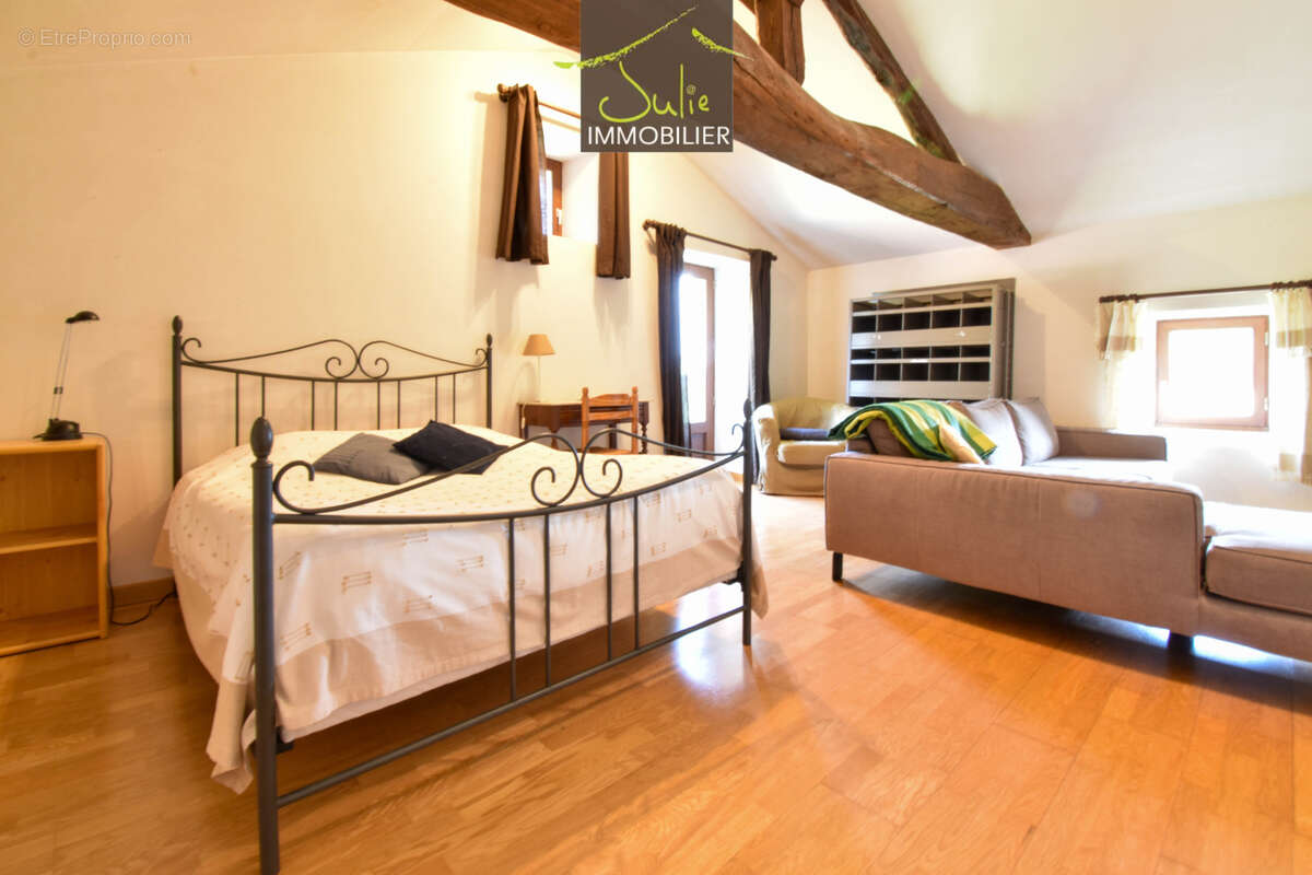 AXE CERIZAY/MAULEON - Longère de 260 m2 - 5 chambres - jardin - photo 7