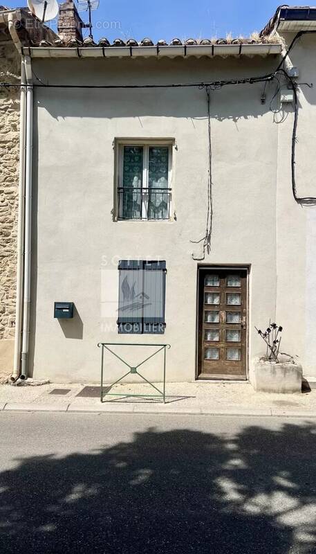 Maison à BOLLENE