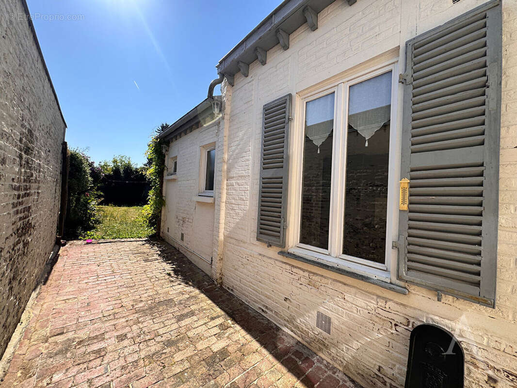 Amiens ? quartier henriville ? maison d'environ 120 m² avec jardin - photo 4