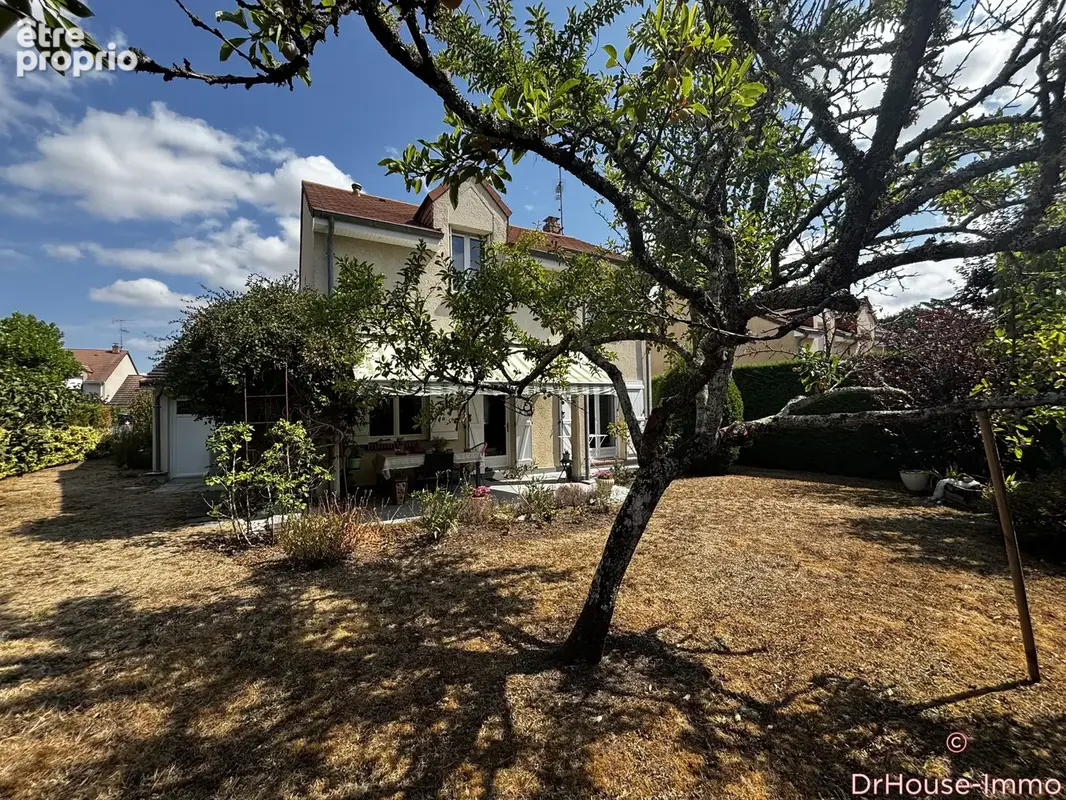 Maison 6 pièces 131 m² à vendre à Saint-Cyr-En-Val (45590) - photo 10