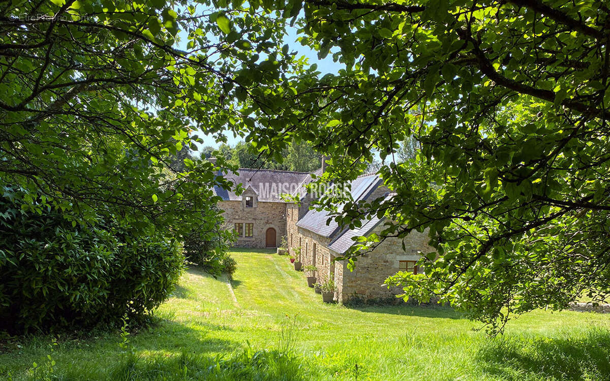 Propriété de caractère avec gîte - PLOULEC'H - photo 4