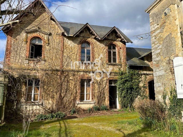 Maison à JAUZE
