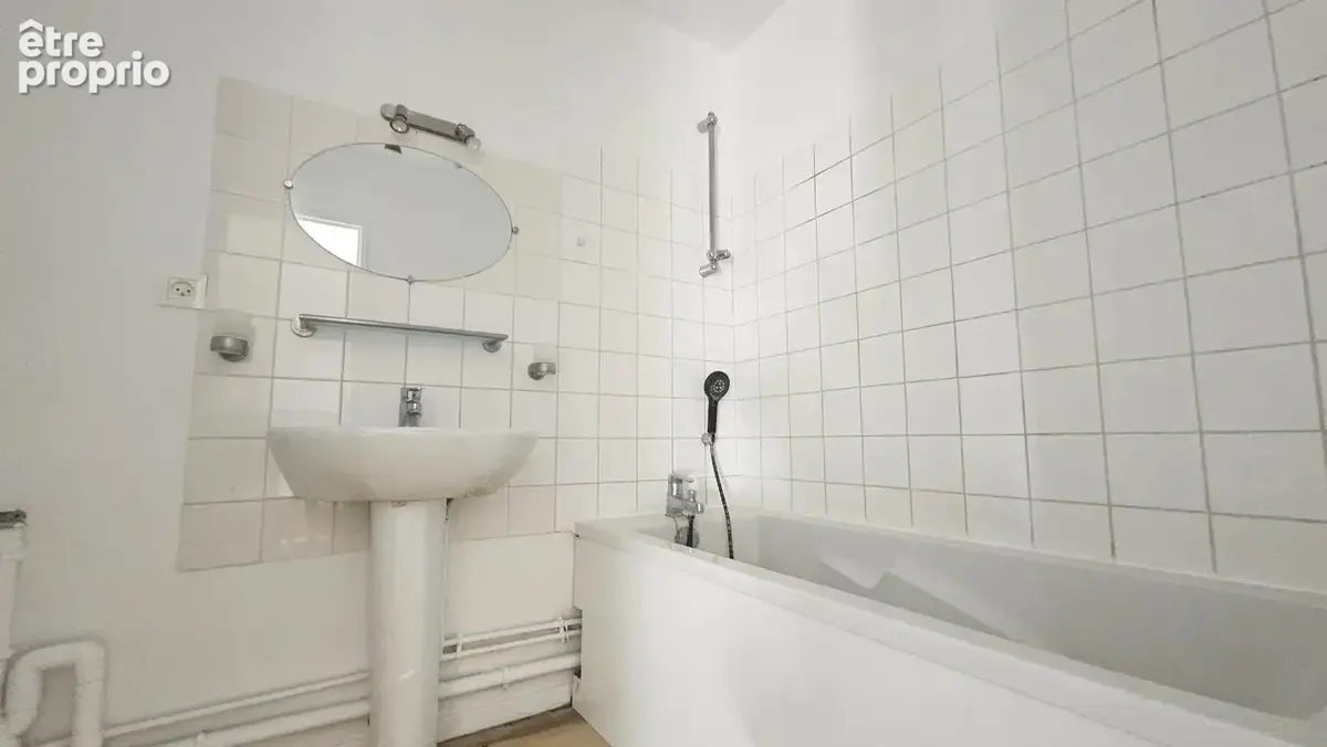 Maison mitoyenne sans travaux et avec garage située à Loos - photo 10