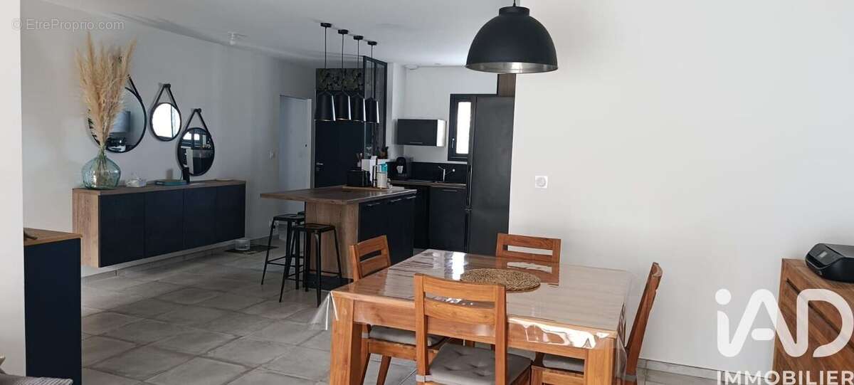 Photo 4 - Maison à PIA