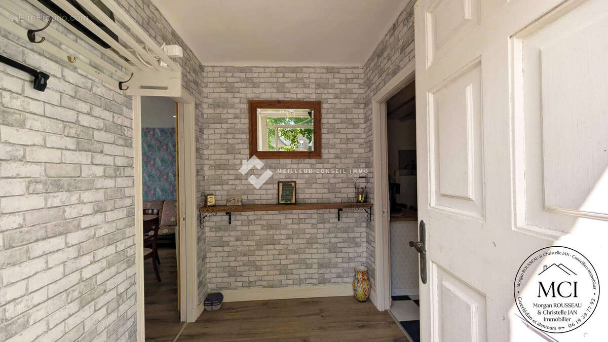 Maison 86 m² à Saint-Gilles-Vieux-Marche  - photo 3