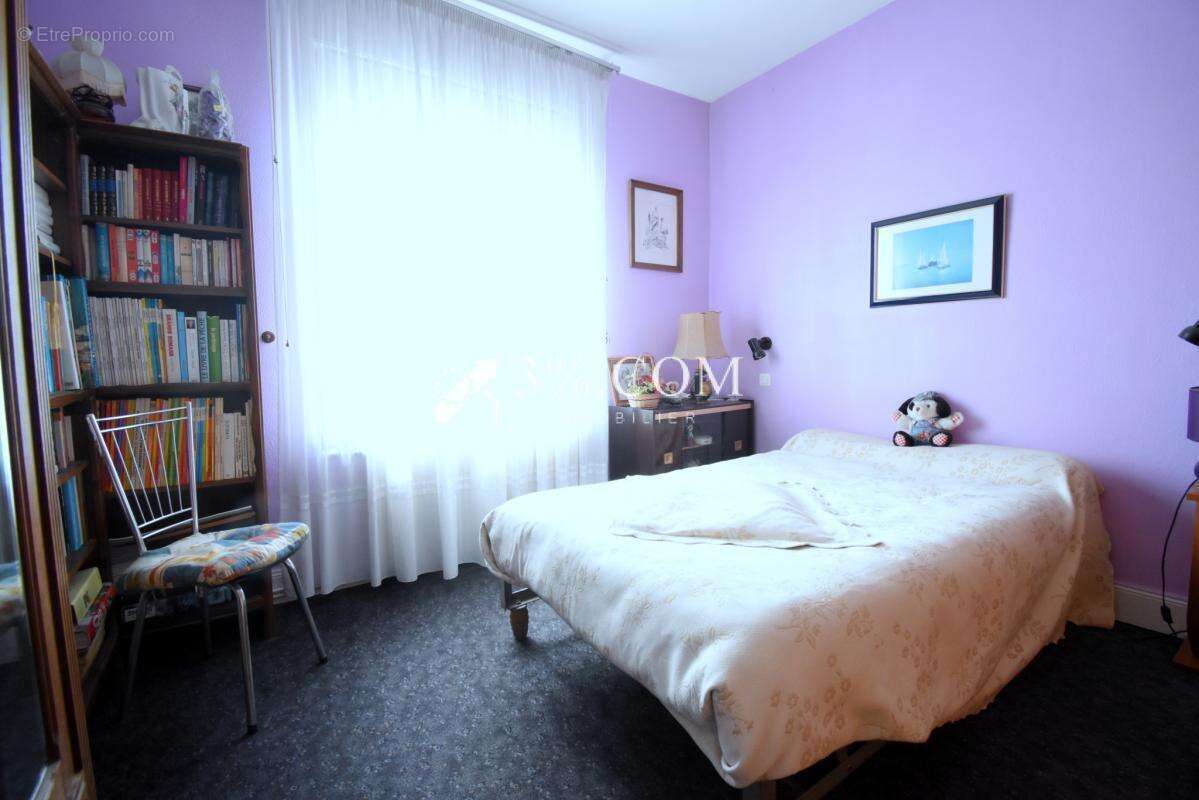 Maison individuelle avec terrain et grand garage sur FOUG - photo 12