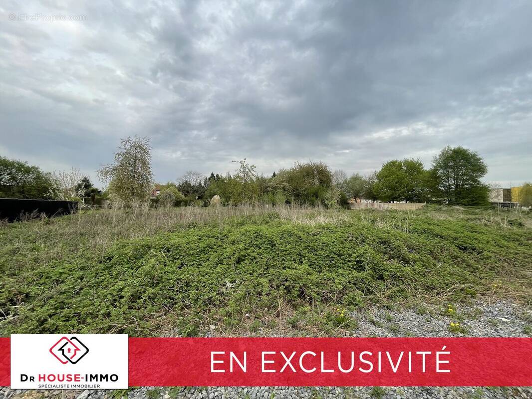 Terrain à BRUAY-SUR-L'ESCAUT