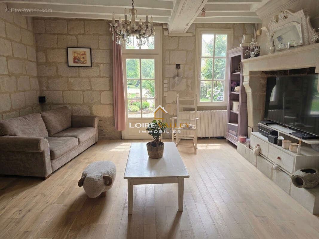 Maison à SAINT-MATHURIN-SUR-LOIRE