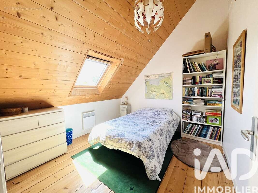 Maison 129 m² à Kermaria-Sulard  - photo 9
