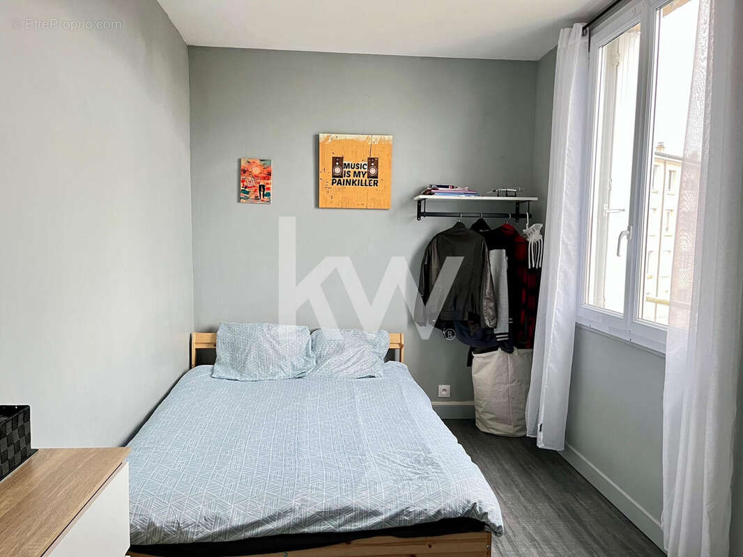 Appartement à SAINT-JEAN-DE-LA-RUELLE