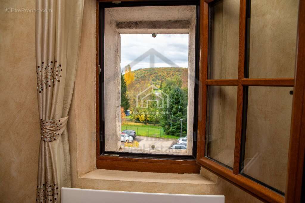 Appartement à DIVONNE-LES-BAINS