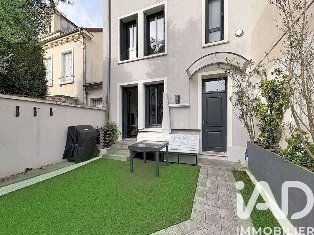 Photo 1 - Maison à COLOMBES
