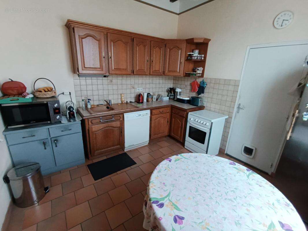 Maison à COULANS-SUR-GEE