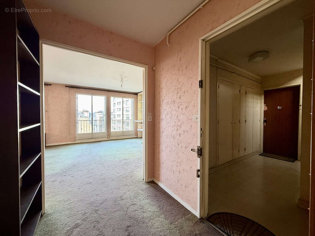 Appartement à PARIS-12E