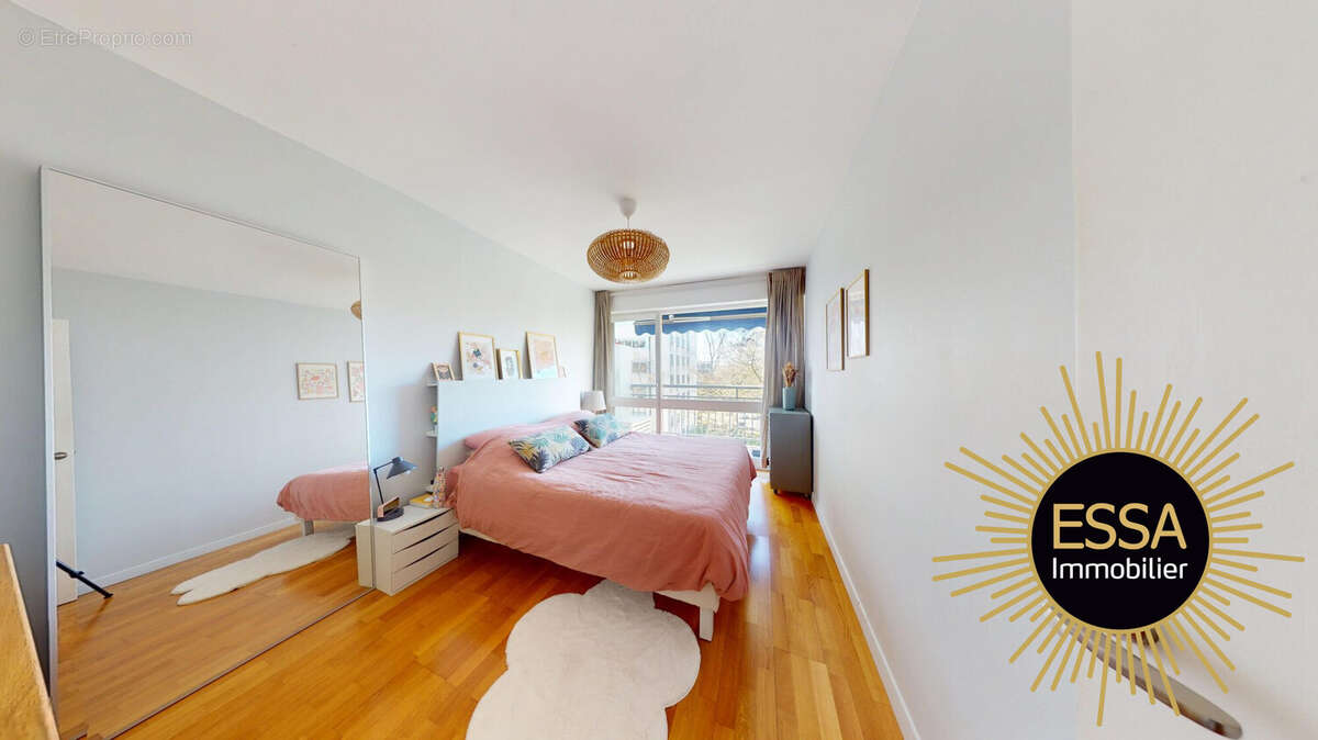 Appartement à VELIZY-VILLACOUBLAY