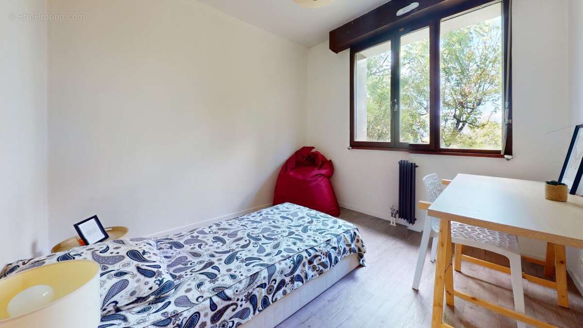 Appartement à LYON-5E