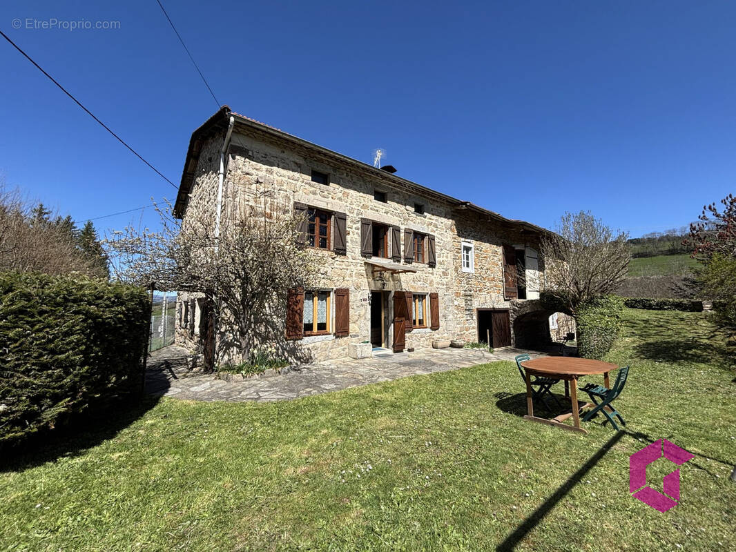 Maison à SAINT-JUST