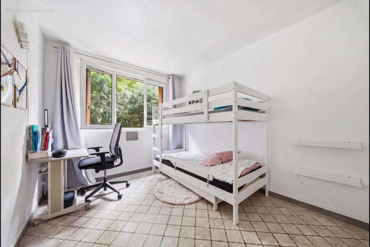 Appartement à THIAIS