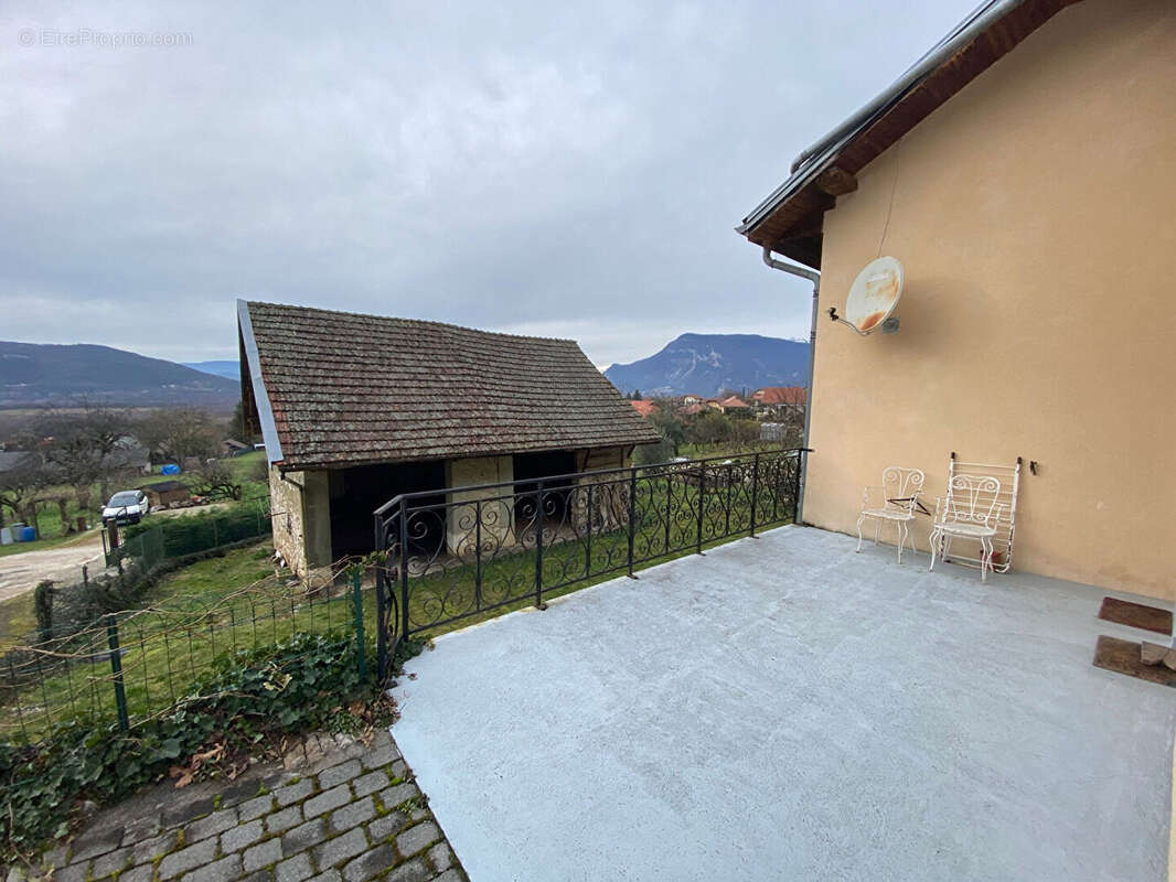 Maison à CHINDRIEUX