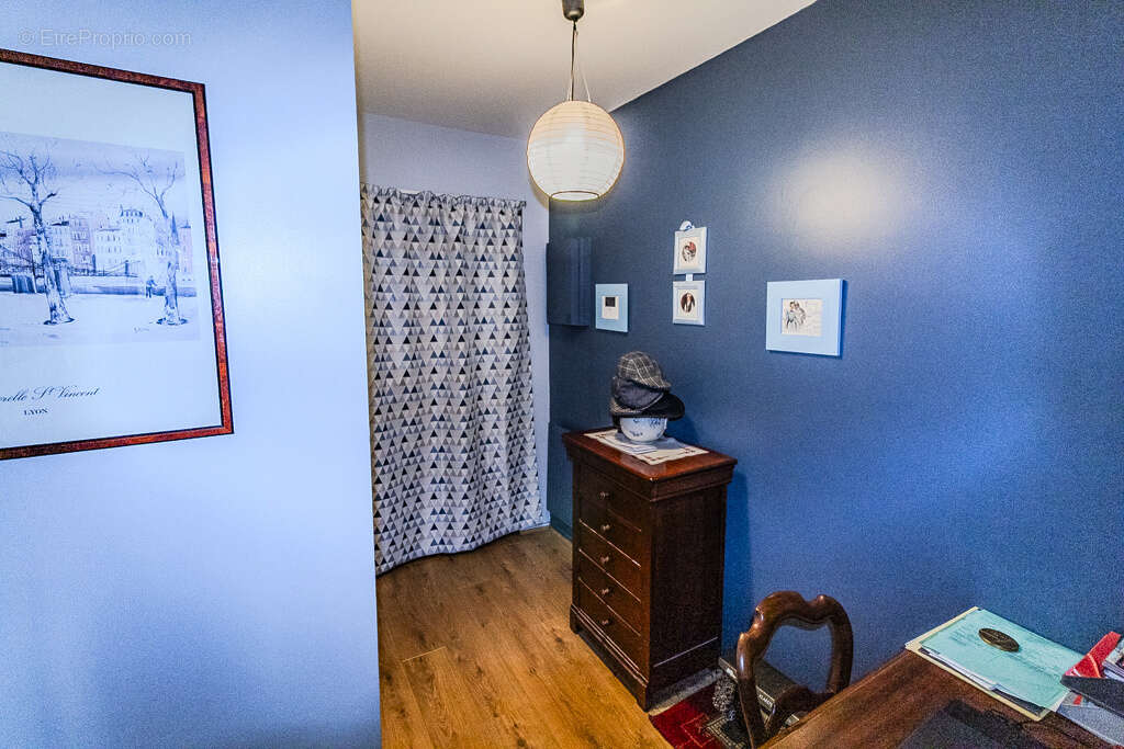 Autre à VILLEURBANNE